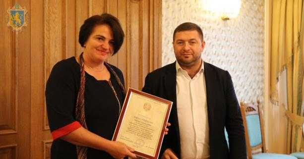 У Львівській ОДА нагородили фахівців соціальної сфери
