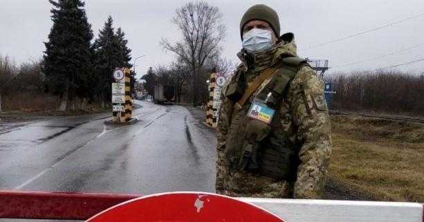 Відсьогодні прикордонники мають право здійснювати поверхневу перевірку осіб, речей, транспортних засобів