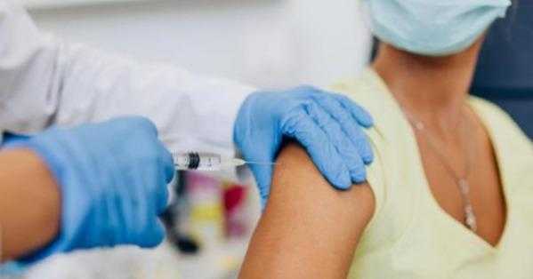 В Україні не було зареєстровано підтверджених випадків смертей, спричинених вакцинацією - МОЗ