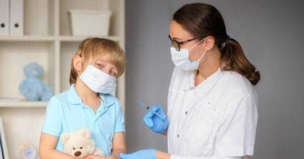 МОЗ спростило доступ підлітків до вакцинації від COVID-19