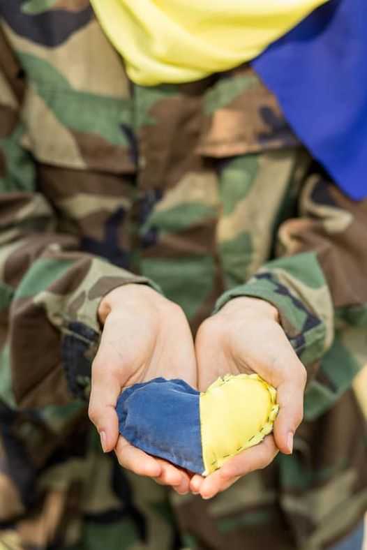 Сьогодні в Україні відзначають 103-ю річницю проголошення ЗУНР