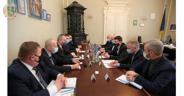 Реалізація спільних проєктів транскордонного співробітництва: Андрій Годик зустрівся із делегацією Словацької Республіки