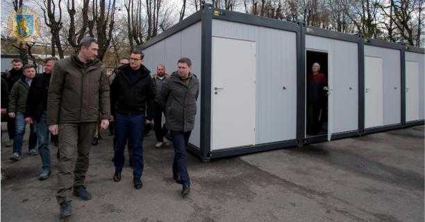 На Львівщині відкрили перше модульне містечко, де житимуть переселенці