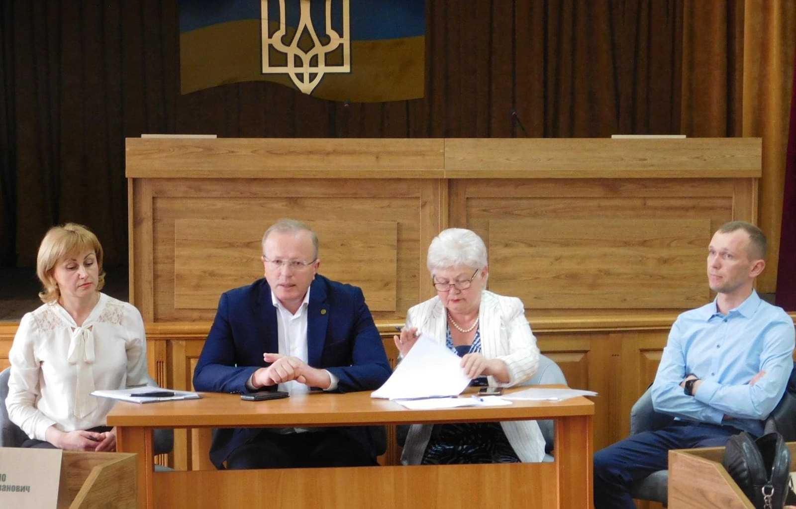 «1 вересня школярі Львівщини повинні повернутися за парти і здобувати освіту»,–Олег Паска