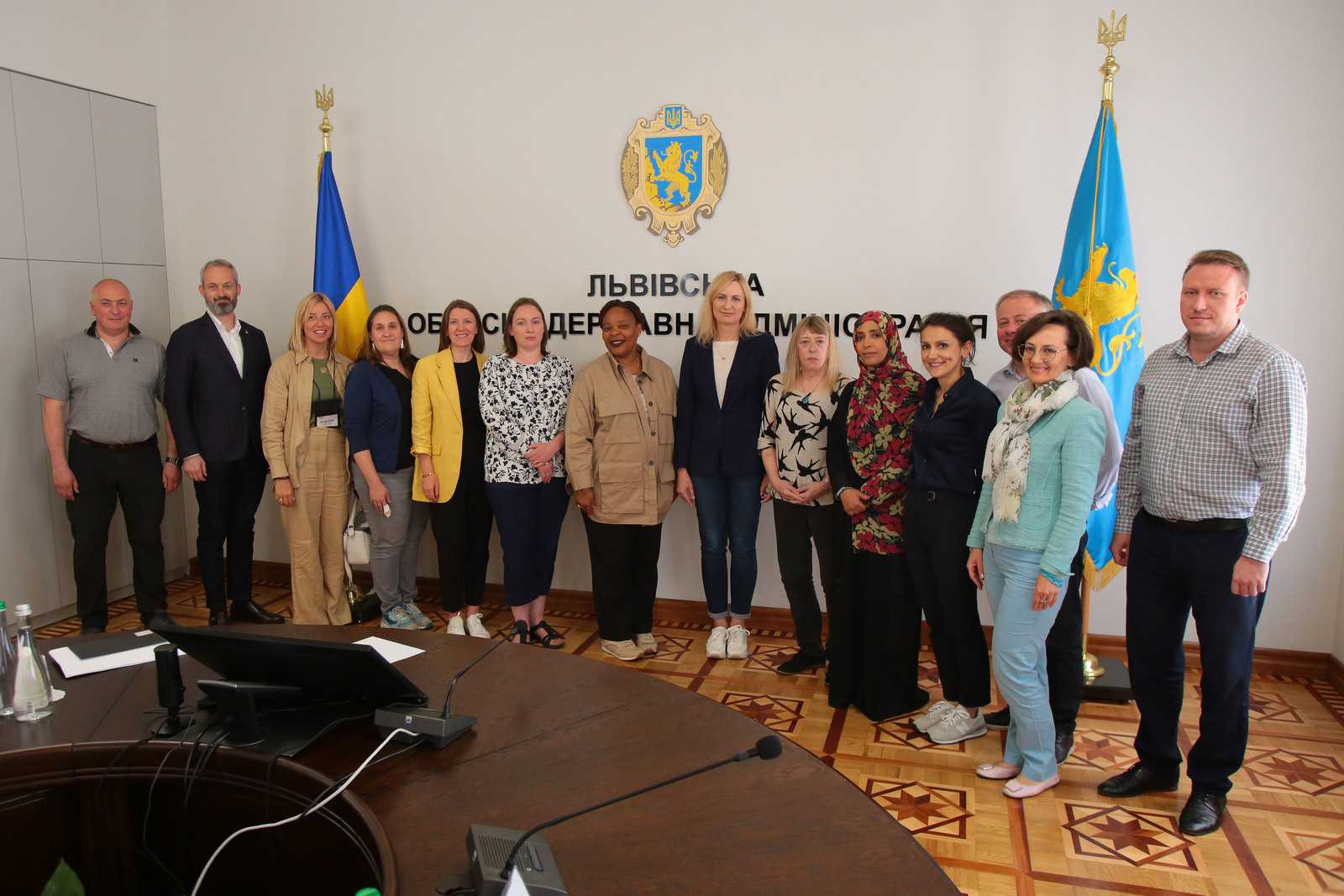 Представниці Нобелівської жіночої ініціативи відвідали Львівщину, щоб висловити Україні свою підтримку