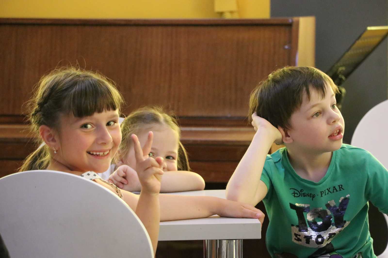 Для Львівської обласної бібліотеки для дітей передали комп’ютерну техніку