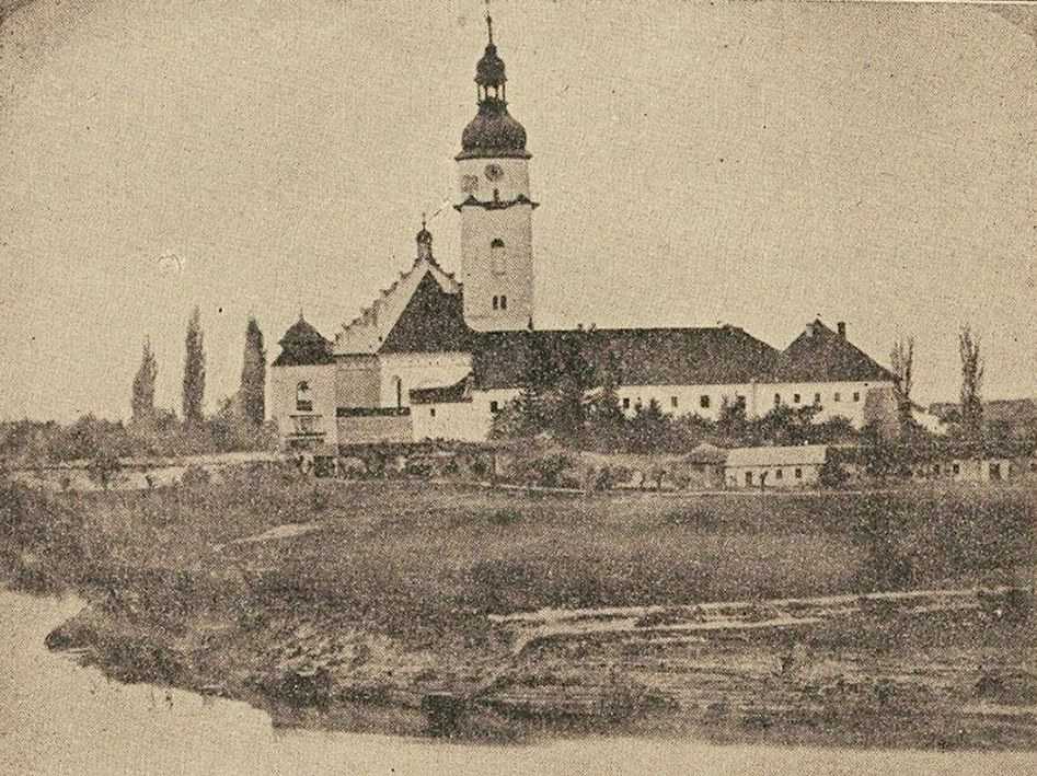 Одна з перлин Сокальщини - історична пам'ятка архітектури XVII століття, комплекс монастиря оо.Бернардинів