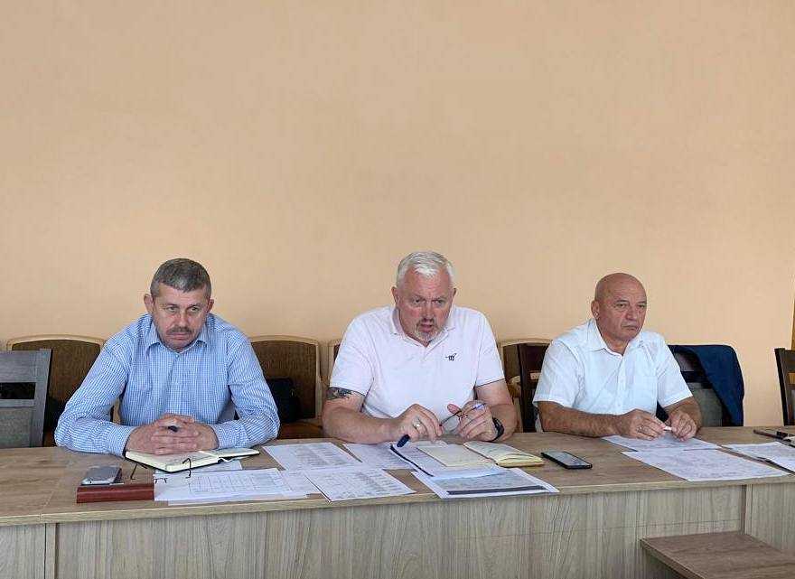 Нарада з головами територіальних громад Червоноградського району 