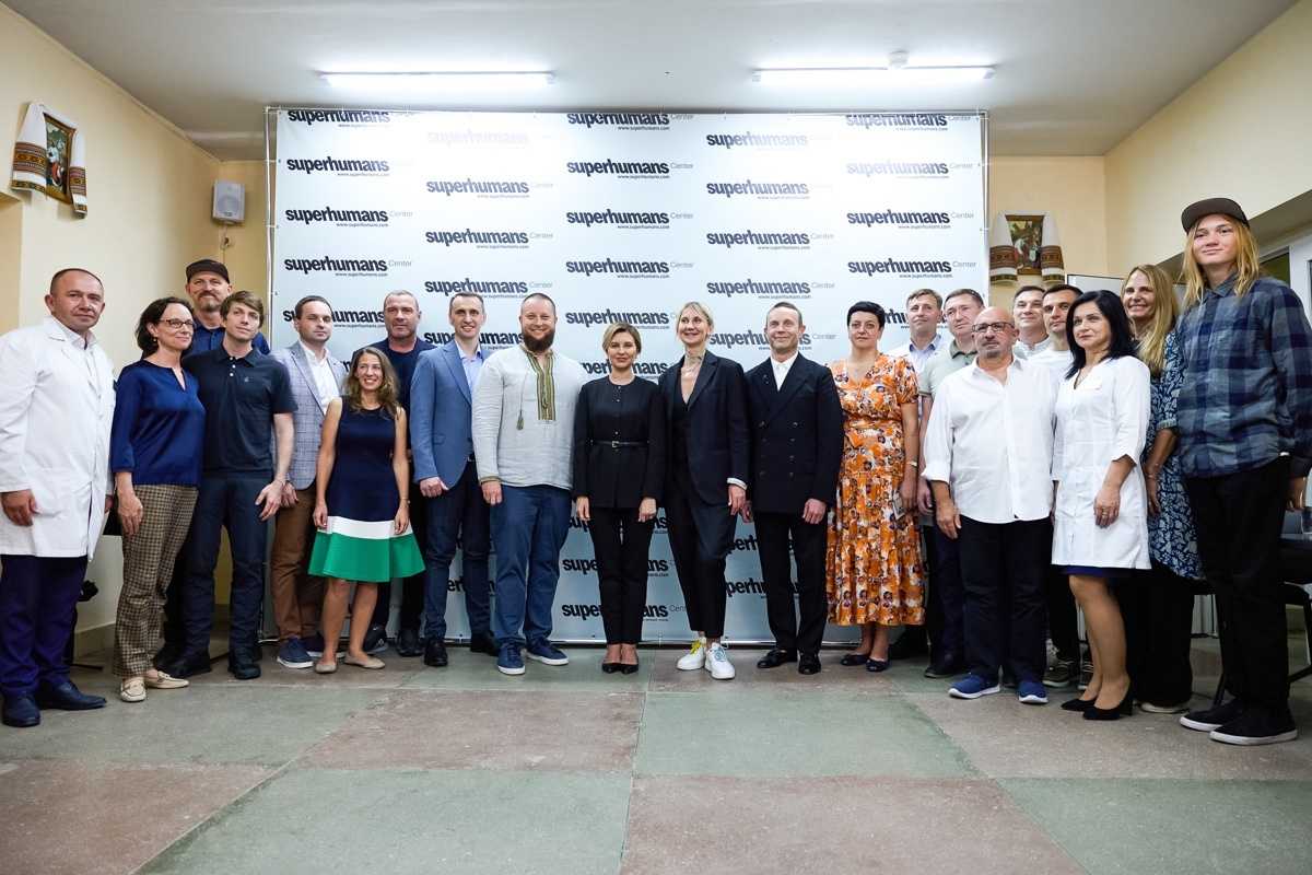 На Львівщині створять спеціалізовану клініку протезування та реабілітації Superhumans Center
