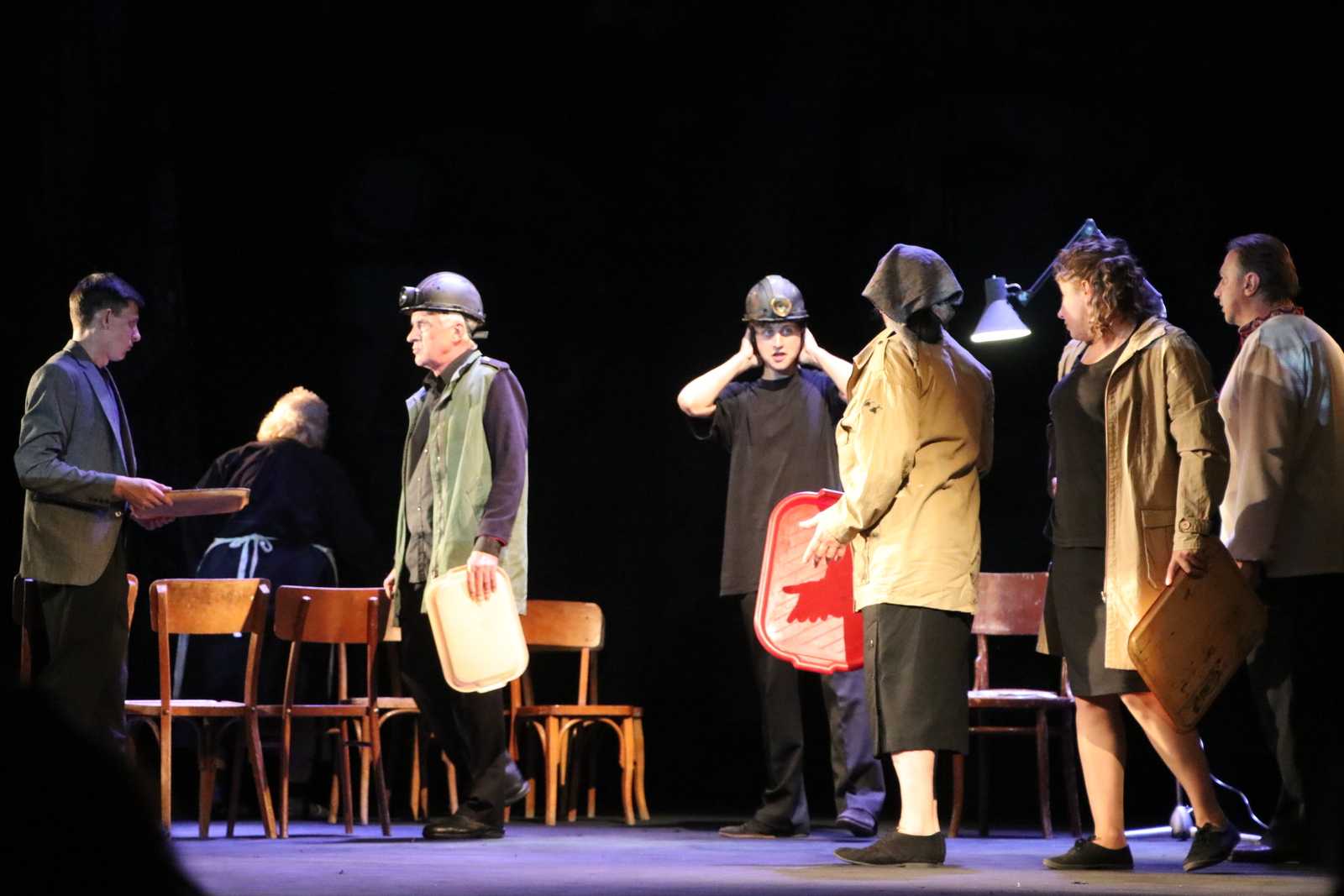 У Львові виступив з прем'єрою Донецький обласний академічний драматичний театр міста Маріуполя