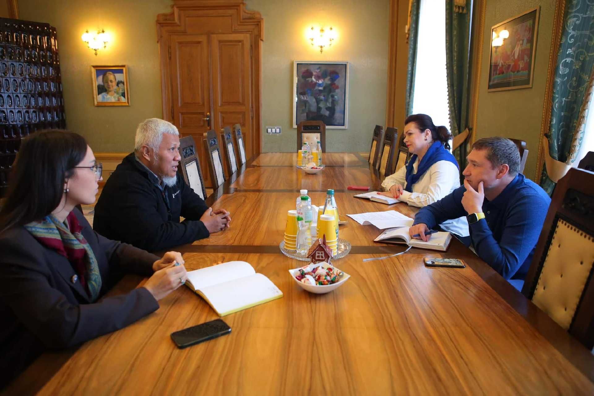 У Львівській ОВА відбулась зустріч з представниками міжнародної організації «Save the Children»