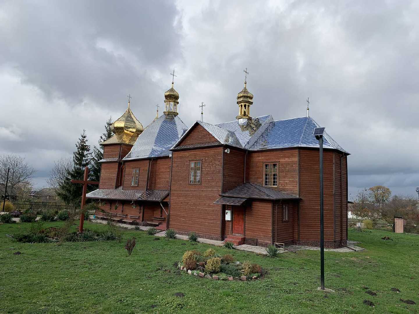 Село Ванів Белзької міської  ради Червоноградського району Львівської області - Церква Святого Дмитрія, 1683р