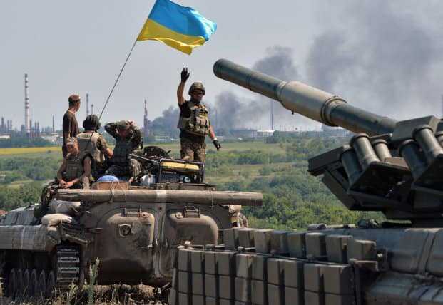 Андрій Дяченко привітав артилеристів і військових інженерів з професійним святом