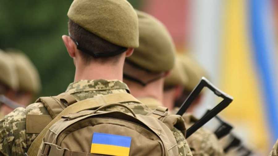 Мешканців Червоноградщини запрошують приєднатися до військової служби за контрактом
