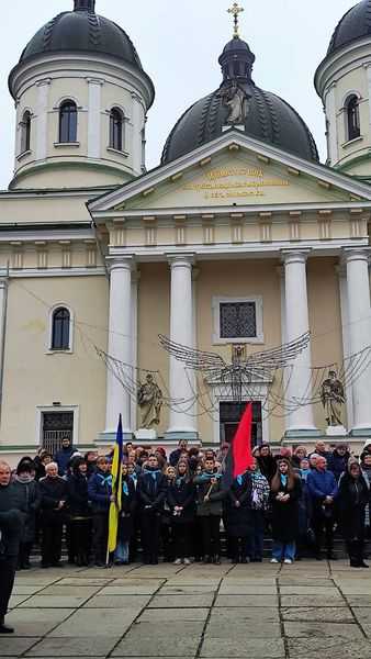 У громадах Червоноградського району відбулись урочистості з нагоди відзначення Дня Гідності та Свободи.