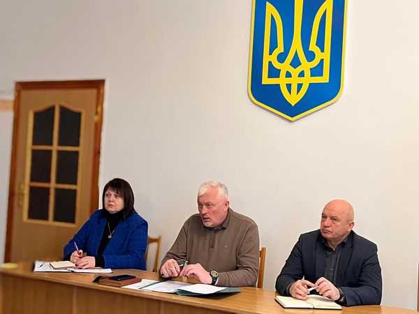 Відбулася щотижнева нарада з керівниками структурних підрозділів та відділів апарату Червоноградської РВА