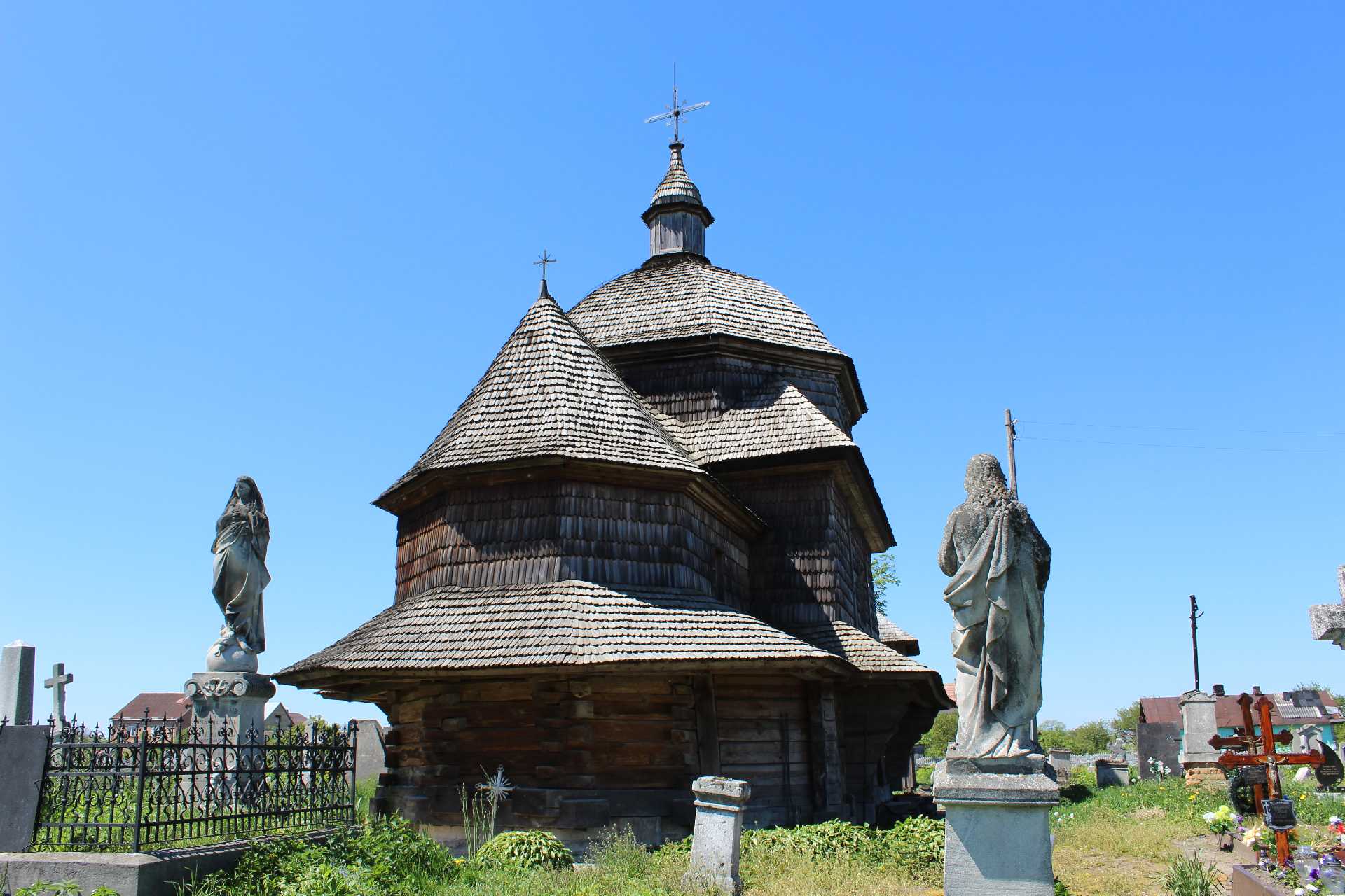 Белз -  історичний шлях від княжої столиці Руси до провінційного містечка Червоноградського району Львівщини   