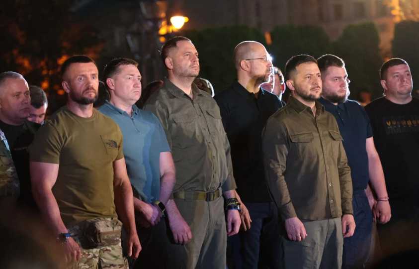 У Львові Президент узяв участь у молебні за Україну