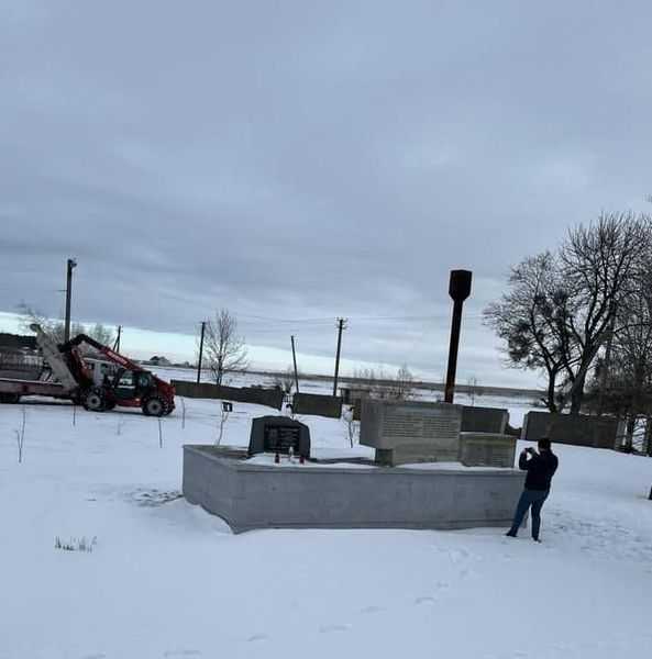 Радехівська громада повністю декомунізована