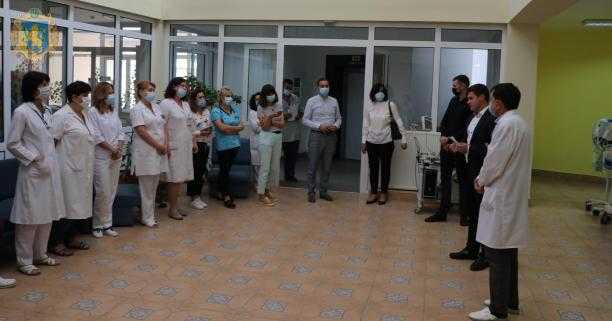 Дитяча лікарня на Орлика отримала медобладнання від міжнародного благодійного фонду «Children's medical care foundation»