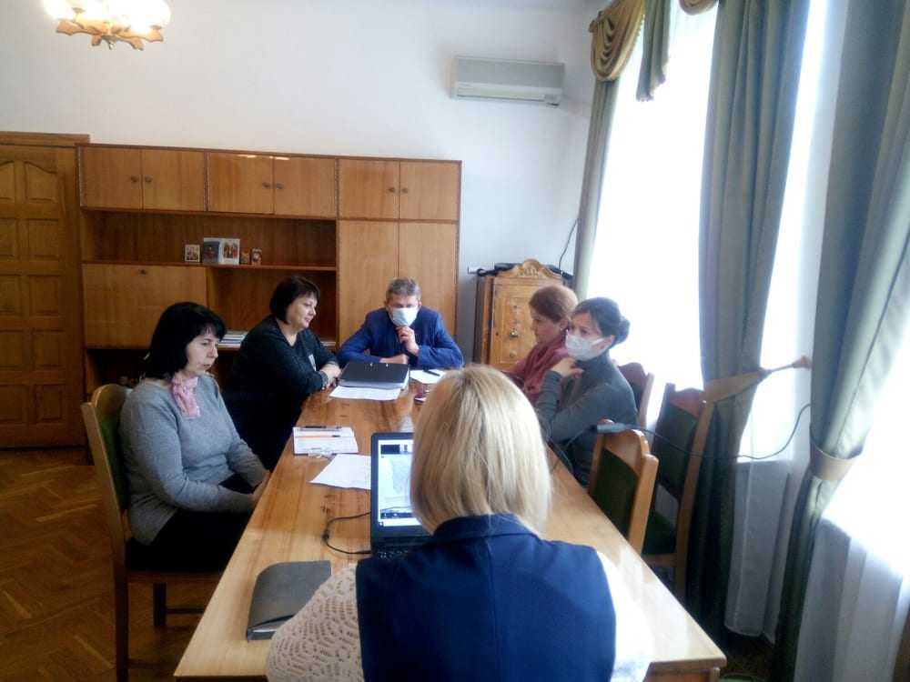 У Червоноградській  РДА працюють над впорядкуванням та передачею реєстраційних справ у сфері державної реєстрації