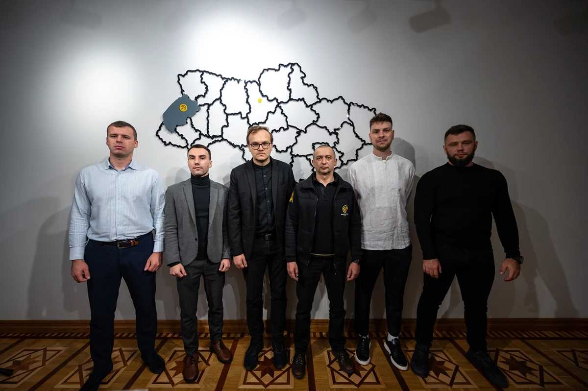 Виклик авто під час комендантської години: Bolt та Uklon запускають нову послугу у Львові та області