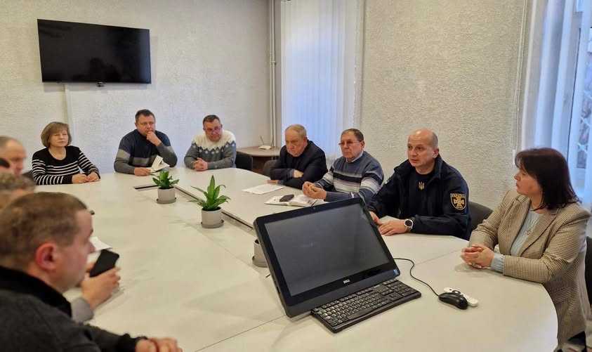 У Шептицькому зафіксували випадок грипу птиці у мертвого дикого лебедя