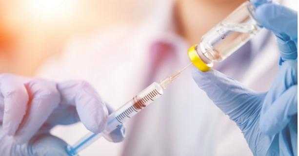 2000 доз вакцини «AstraZeneca» отримає Львівщина з Хмельницької області