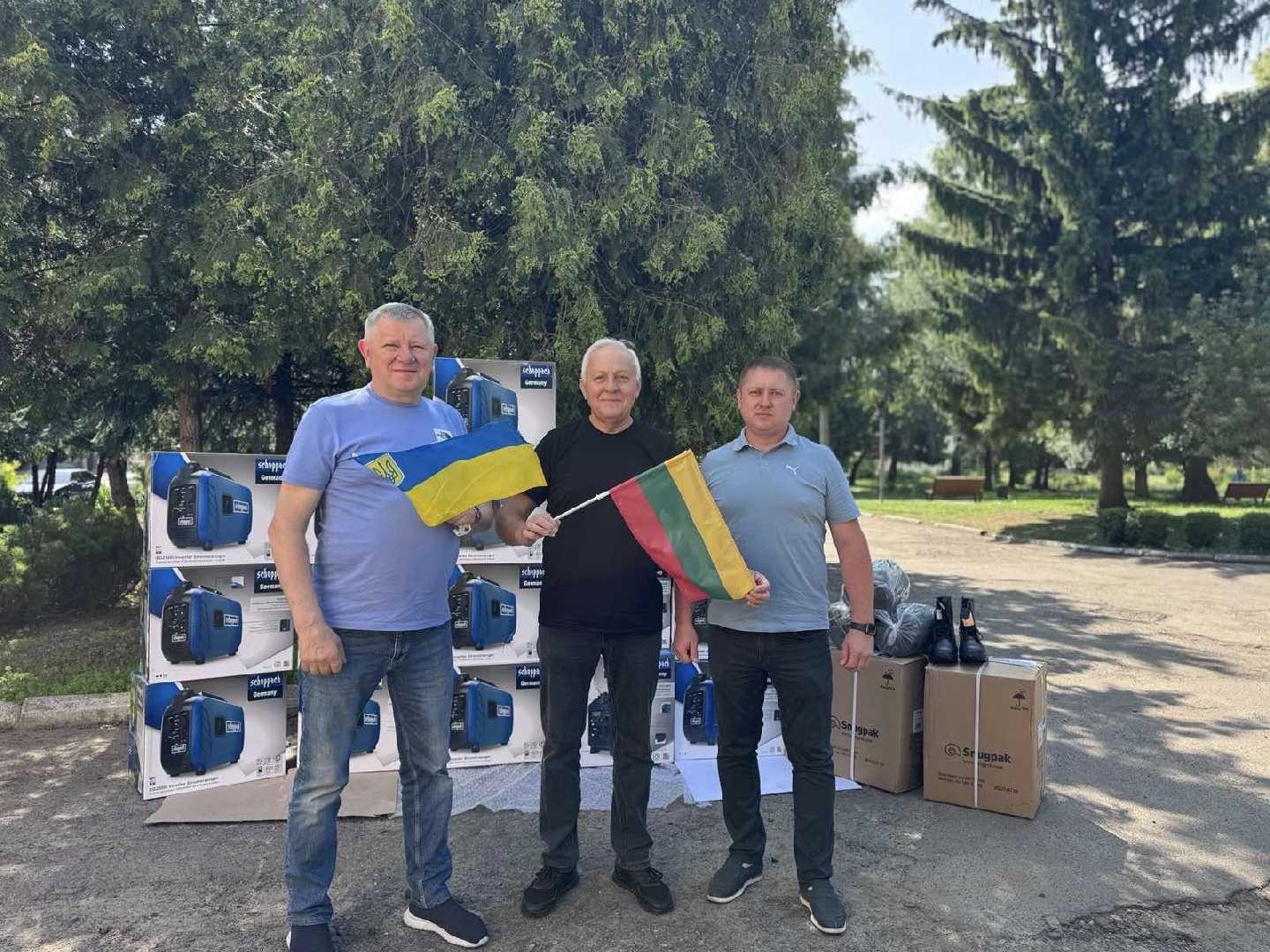 Міжнародна підтримка: Паневежський район передав допомогу Захисникам України