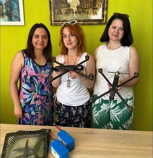 Народний дім міста Шептицького продовжує надавати підтримку Збройним Силам України