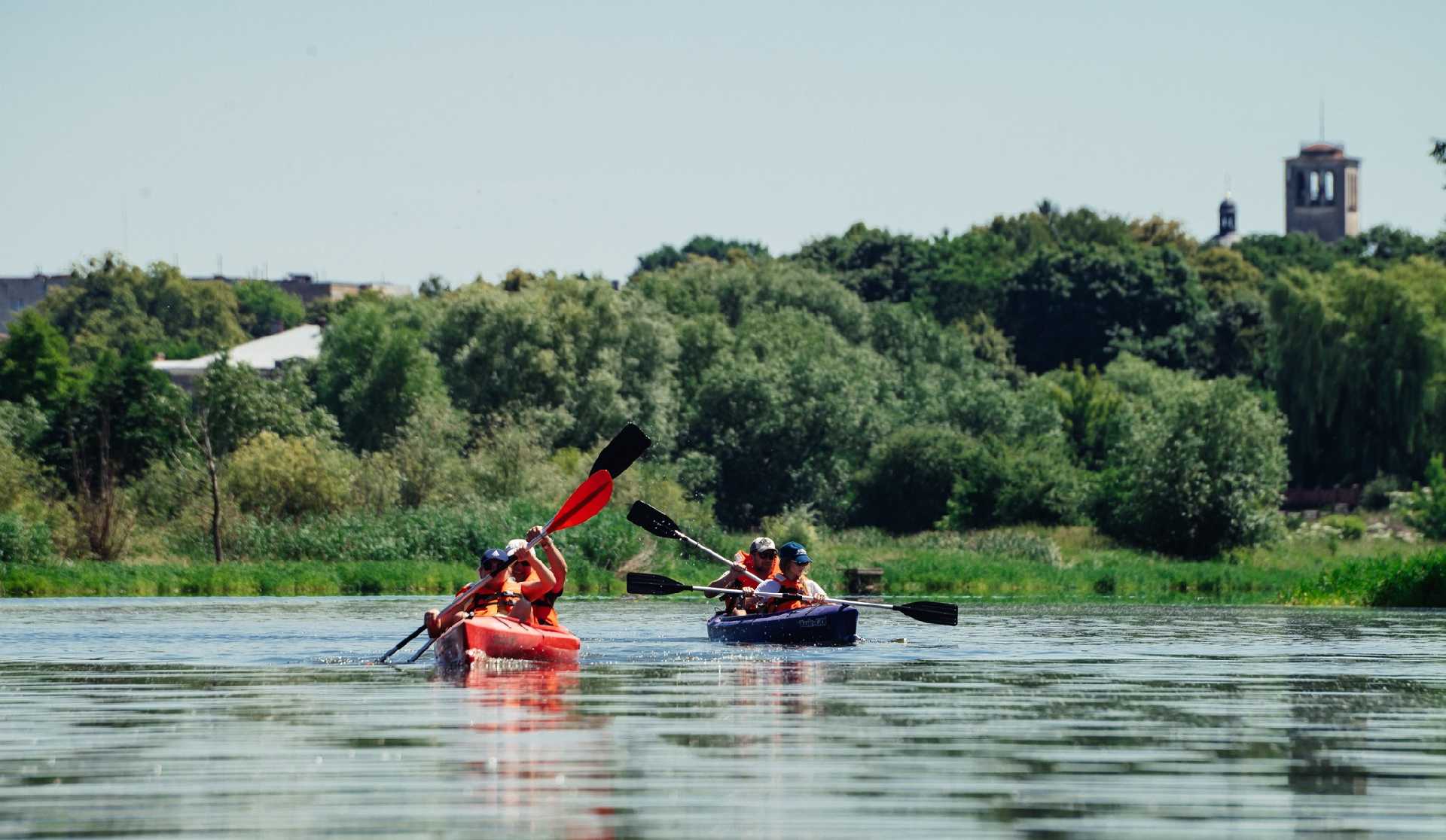 Відновлення на воді для військових медиків: байдарковий сплав як елемент реабілітації