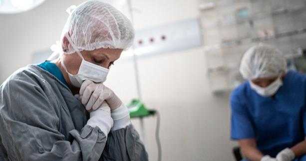 Двом родинам медичних працівників, які померли від Covid-19, виплатили понад 3 млн грн