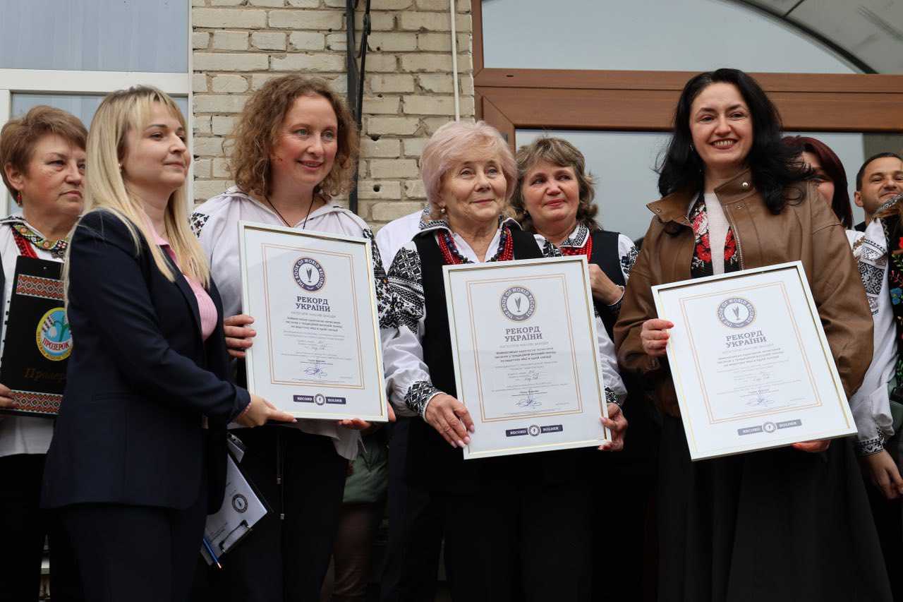 Шептицький район встановив рекорд України з розпису писанок