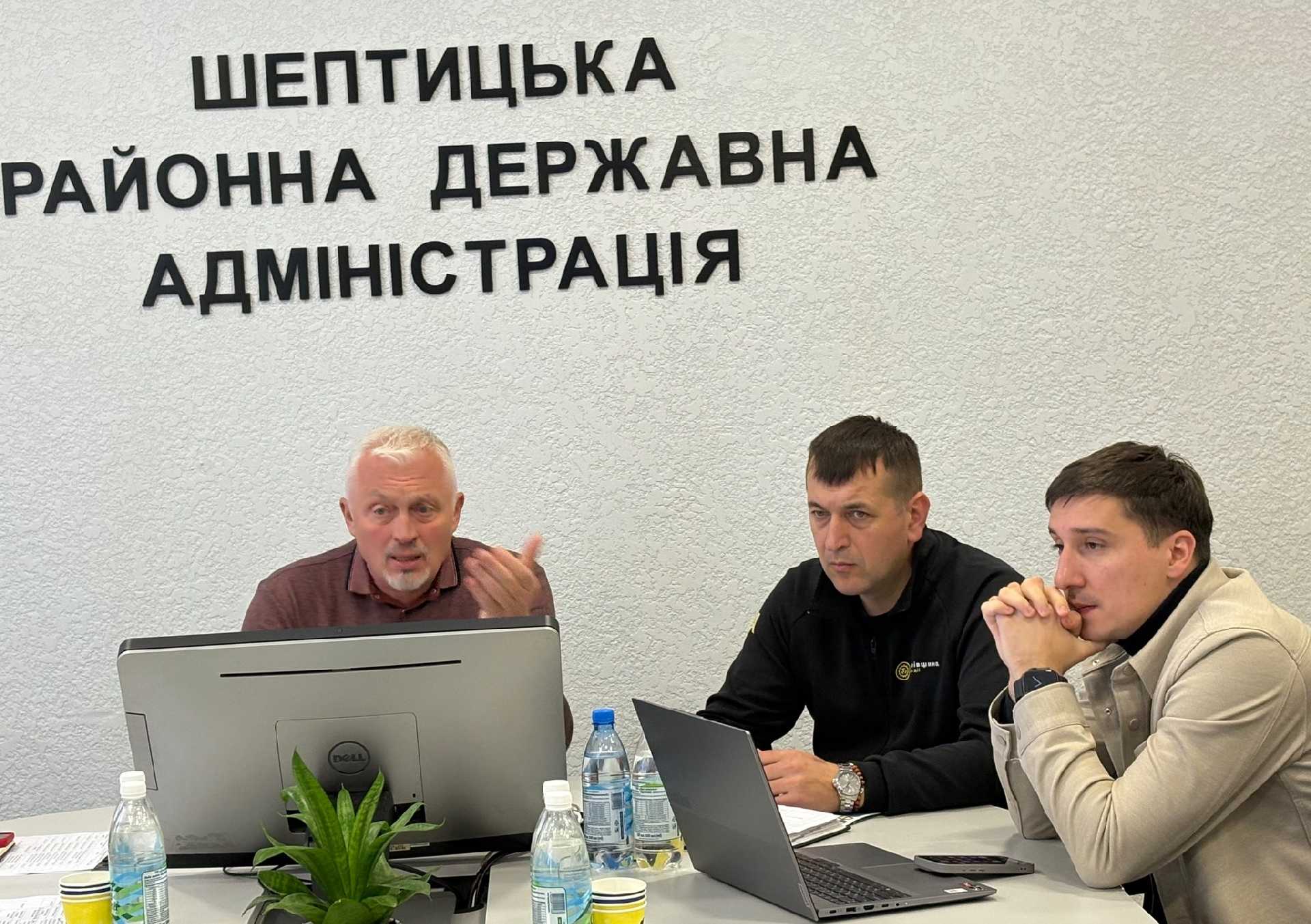 Відбулася нарада щодо впровадження впровадження пільгових карток для ветеранів