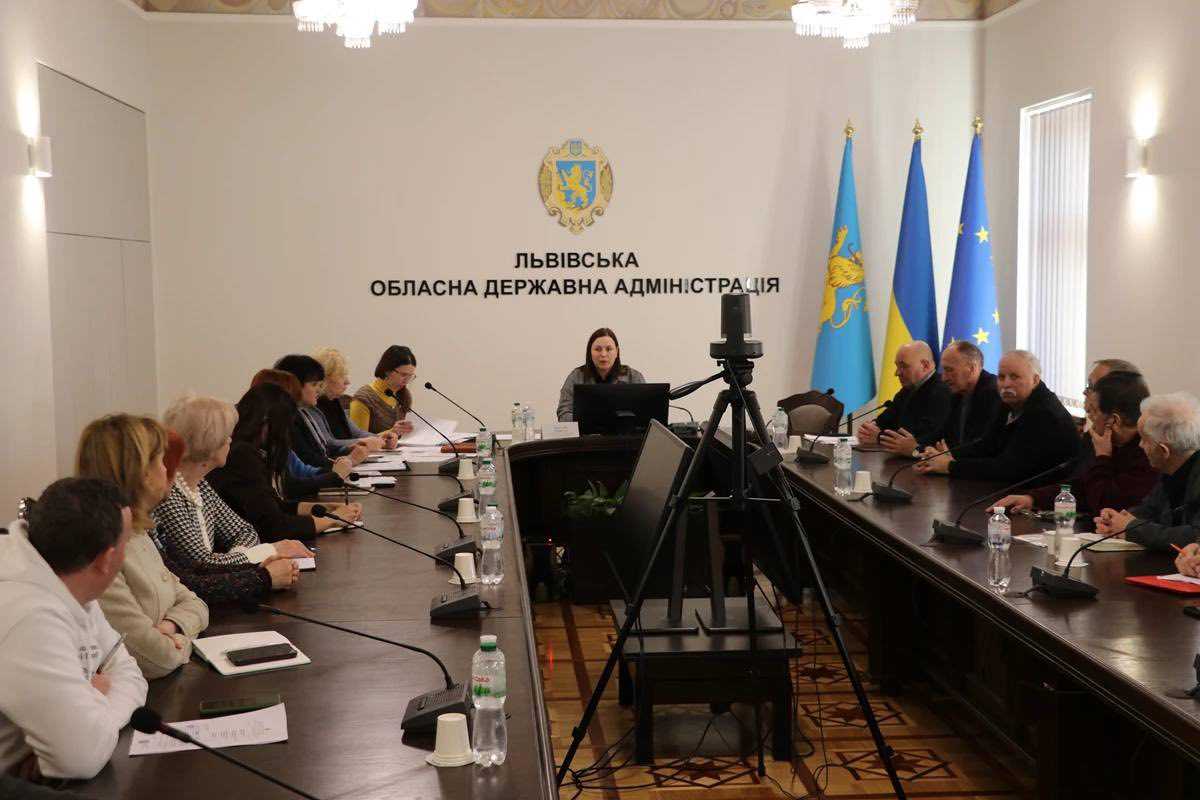 У Львівській ОДА відбувся круглий стіл із представниками громадських організацій постраждалих від аварії на ЧАЕС