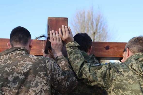  У Шептицькому та Радехові пройшла Хресна Дорога вулицями міста.