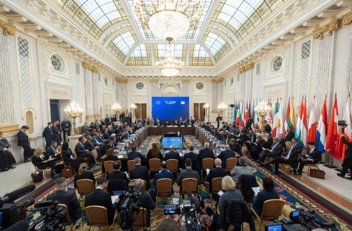 Росія не має виграти цю війну жодним чином, вона не має отримати жодної винагороди від цієї війни – Президент під час звернення на засіданні голів МЗС Євросоюзу