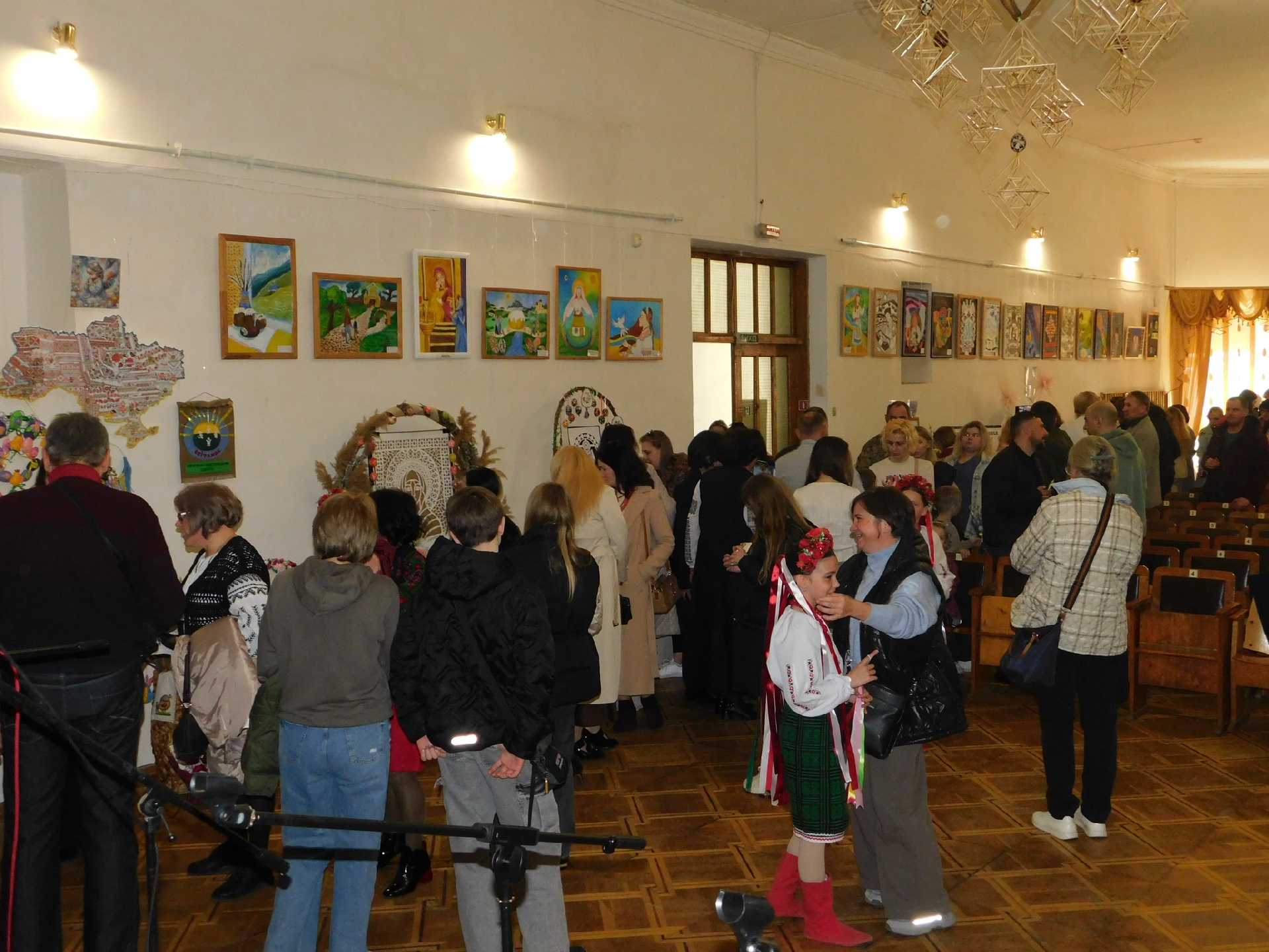 У Музеї історії релігії презентували понад 20 експозицій у межах фестивалю «Великодні візерунки»