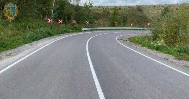 Перемишляни - Чемеринці - Плугів: майже 20 кілометрів дороги відремонтували