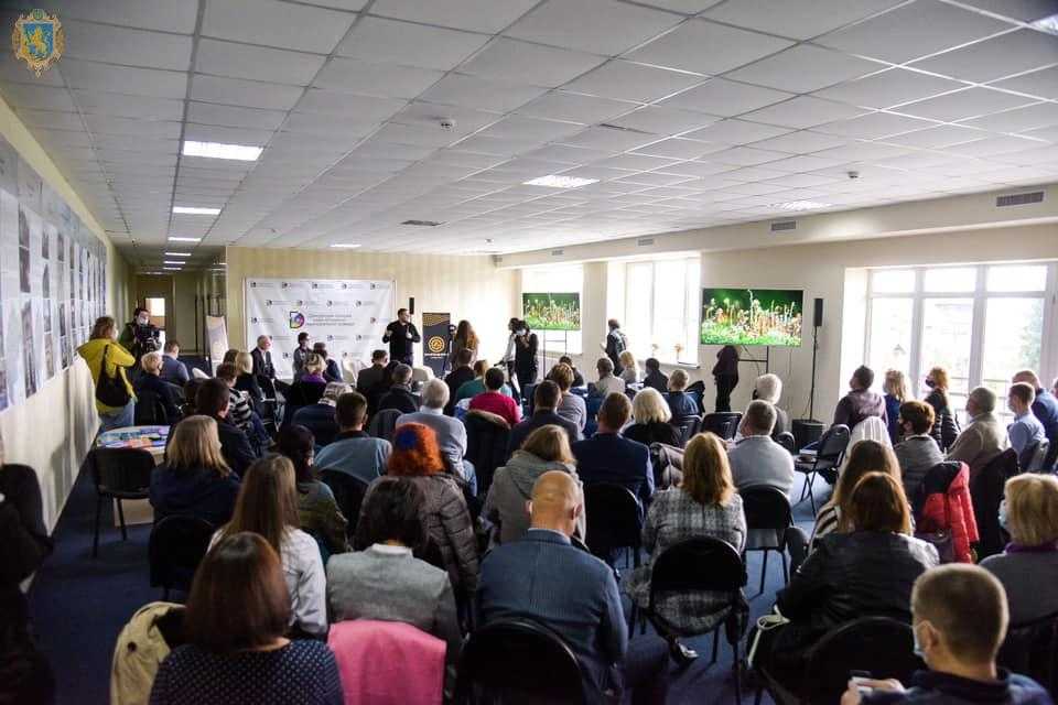 Замки, костели та палаци: 16 архітектурних об’єктів Львівщини отримали програми ревіталізації