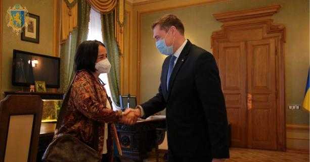 На Дні іспанської культури до Львова завітала Повноважний і Надзвичайний Посол Королівства Іспанія в Україні